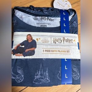 NWT Womans Harry Potter Woman’s Pajama Set